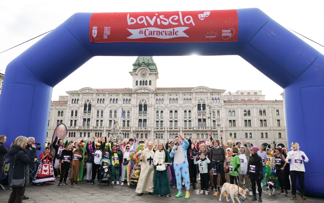 TRIESTE CELEBRA IL CARNEVALE TRA PARTECIPAZIONE E SOLIDARIETÀ: LA BAVISELA ANIMA IL CENTRO CITTADINO CON OLTRE 700 PARTECIPANTI